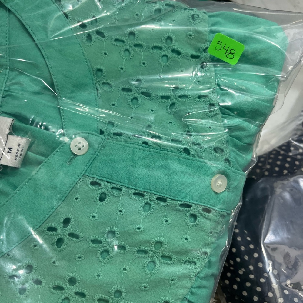 J. CREW BUTTON TOP - Picture 16 of 16